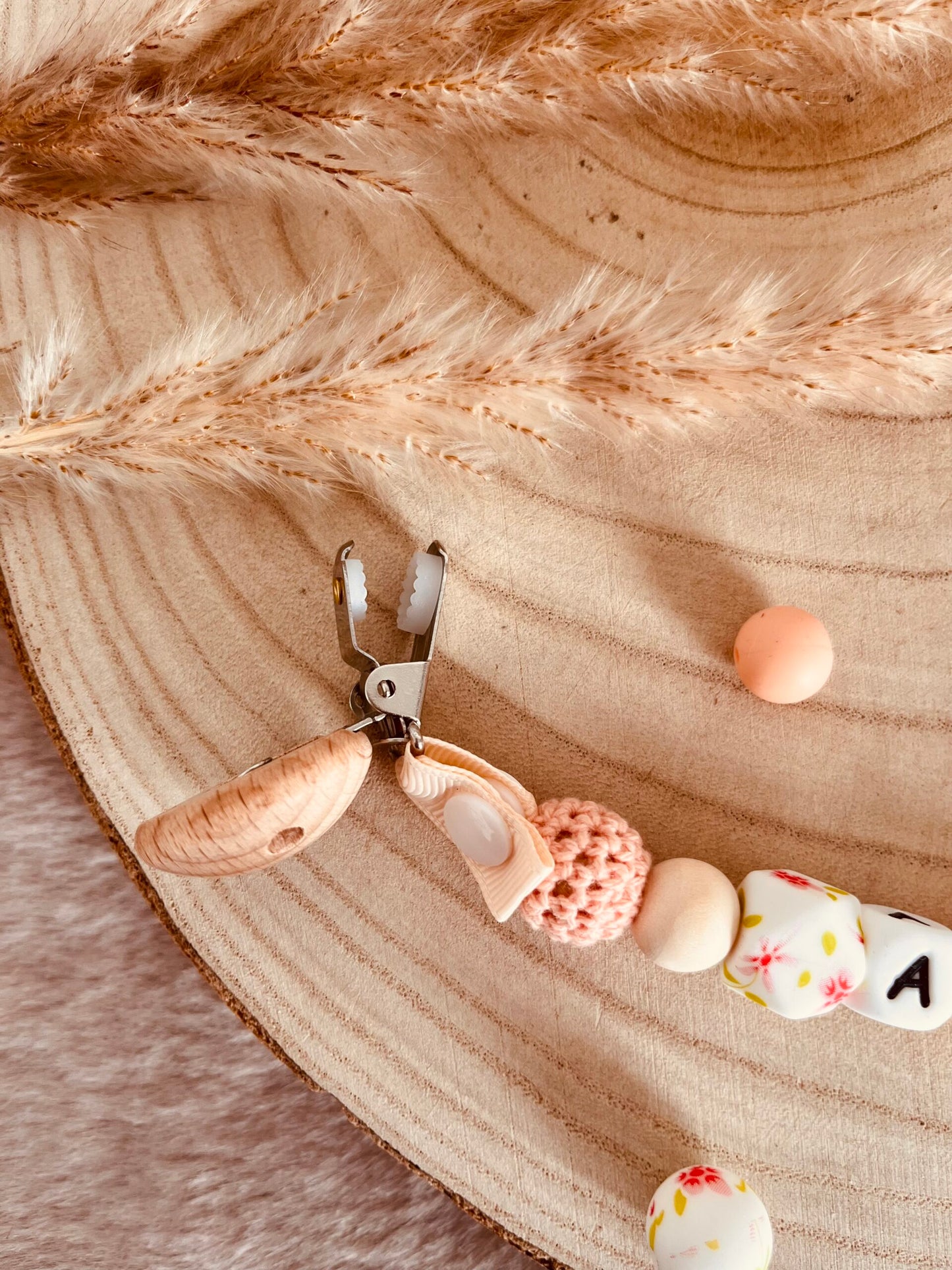 Attache doudou petites fleurs