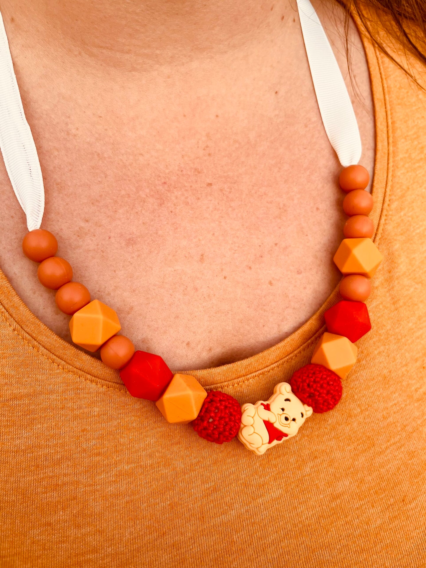 Collier d'allaitement Winnie l'ourson