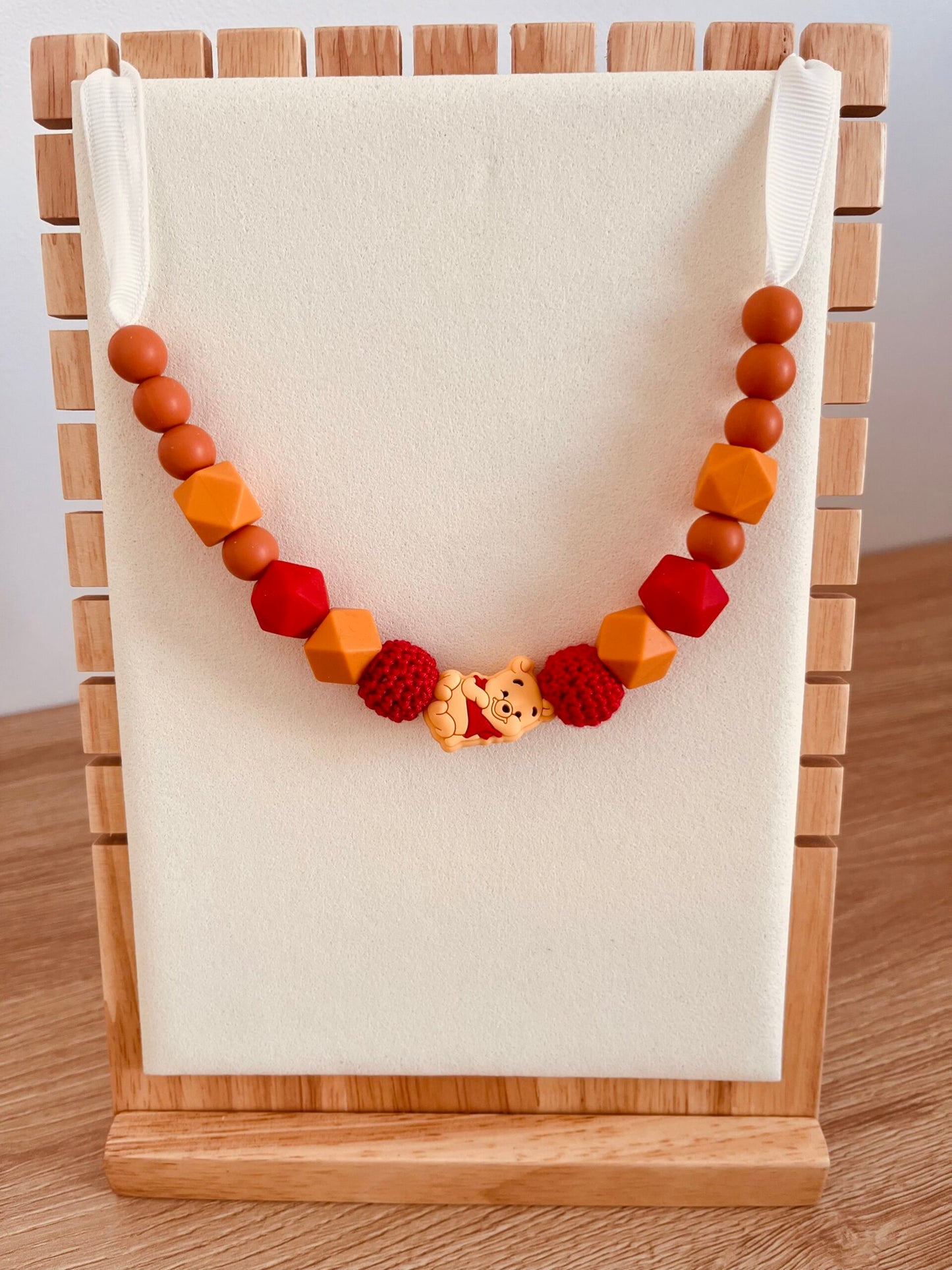 Collier d'allaitement Winnie l'ourson
