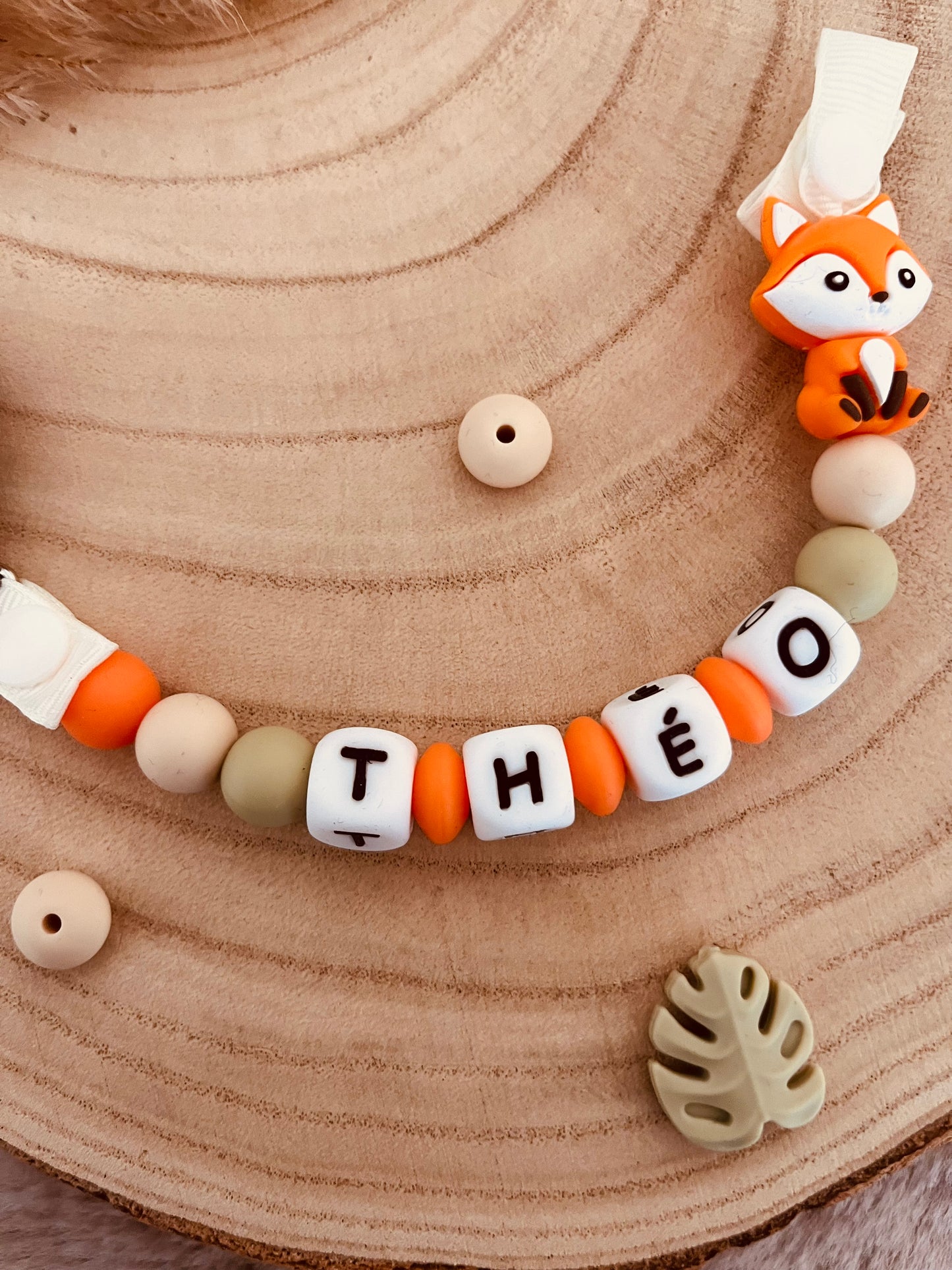 Attache-tétine personnalisée renard orange