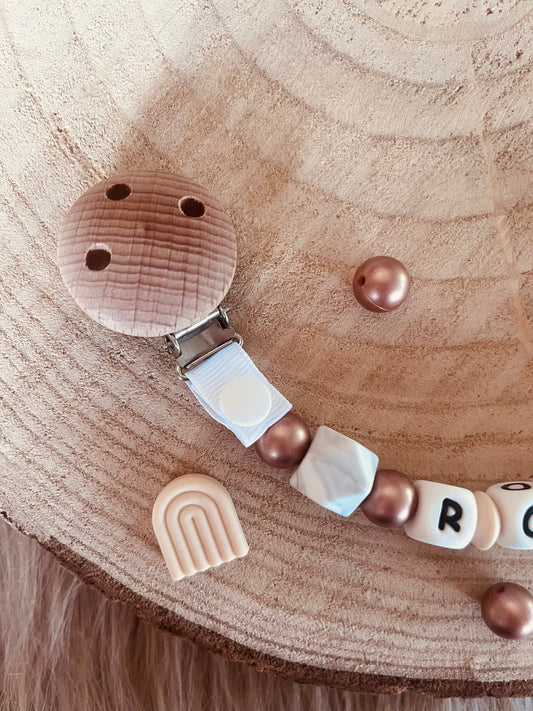 Attache tétine personnalisé crème