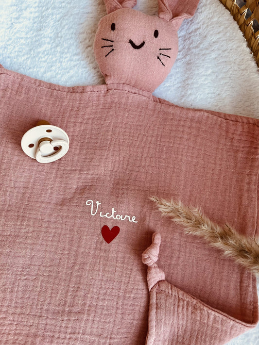 Doudou gaze de coton rose coeur