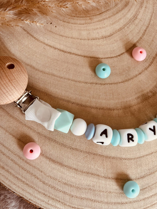 Attache tétine  personnalisé reine des neiges