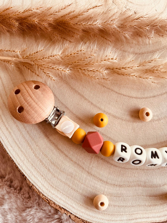 attache tétine biche