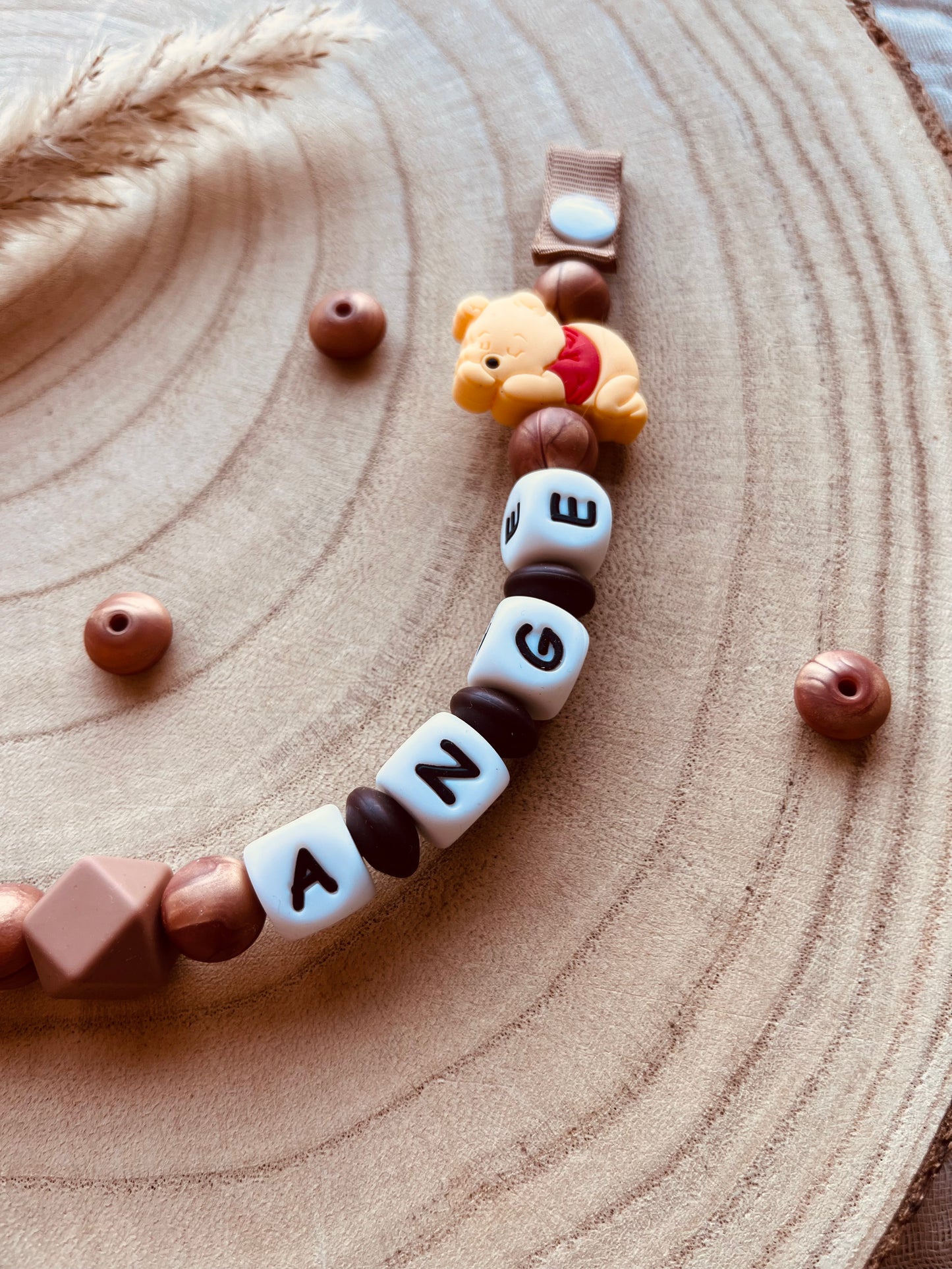 Catenella portaciuccio Winnie the Pooh personalizzata, perline in silicone alimentare e legno di faggio