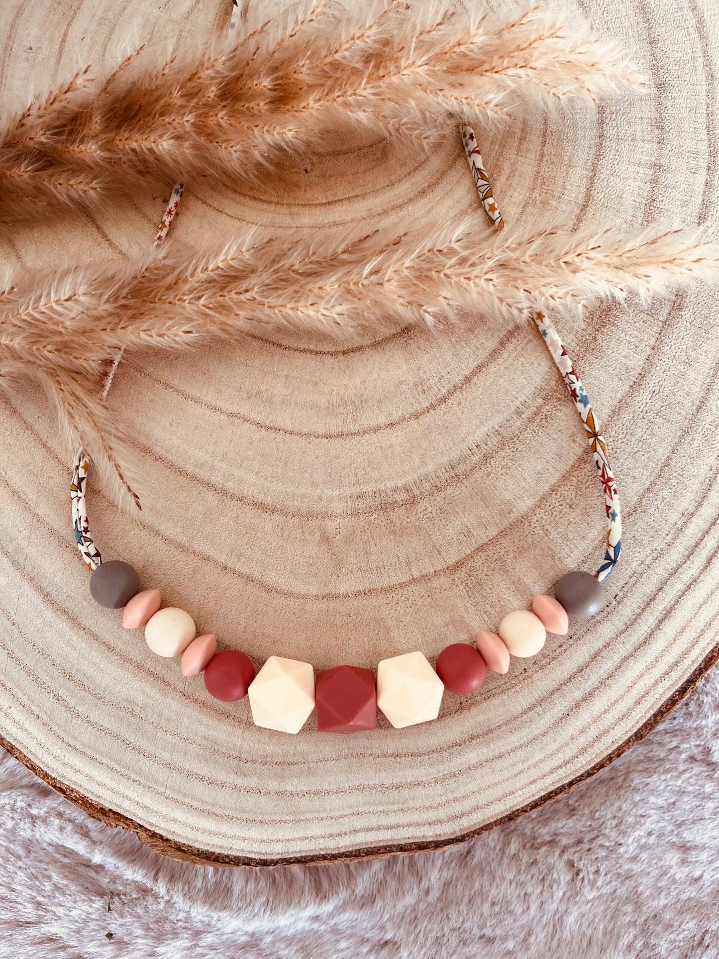 Collier d'allaitement terracotta
