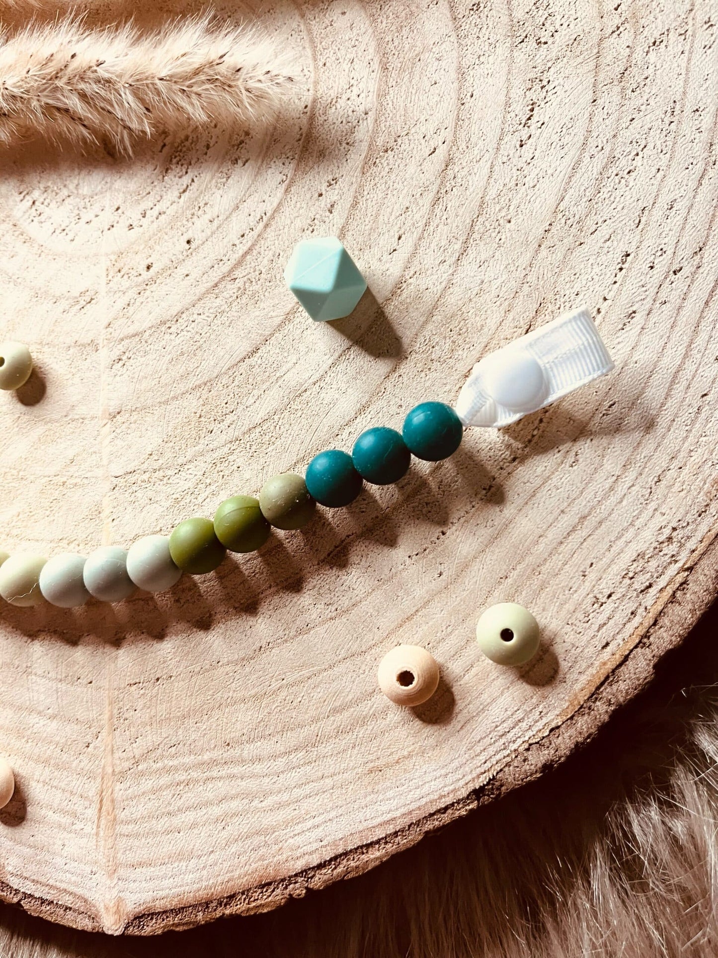 Attache tétine dégradé vert