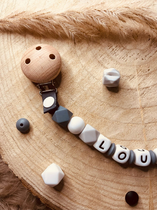 Attache tétine personnalisé renard gris