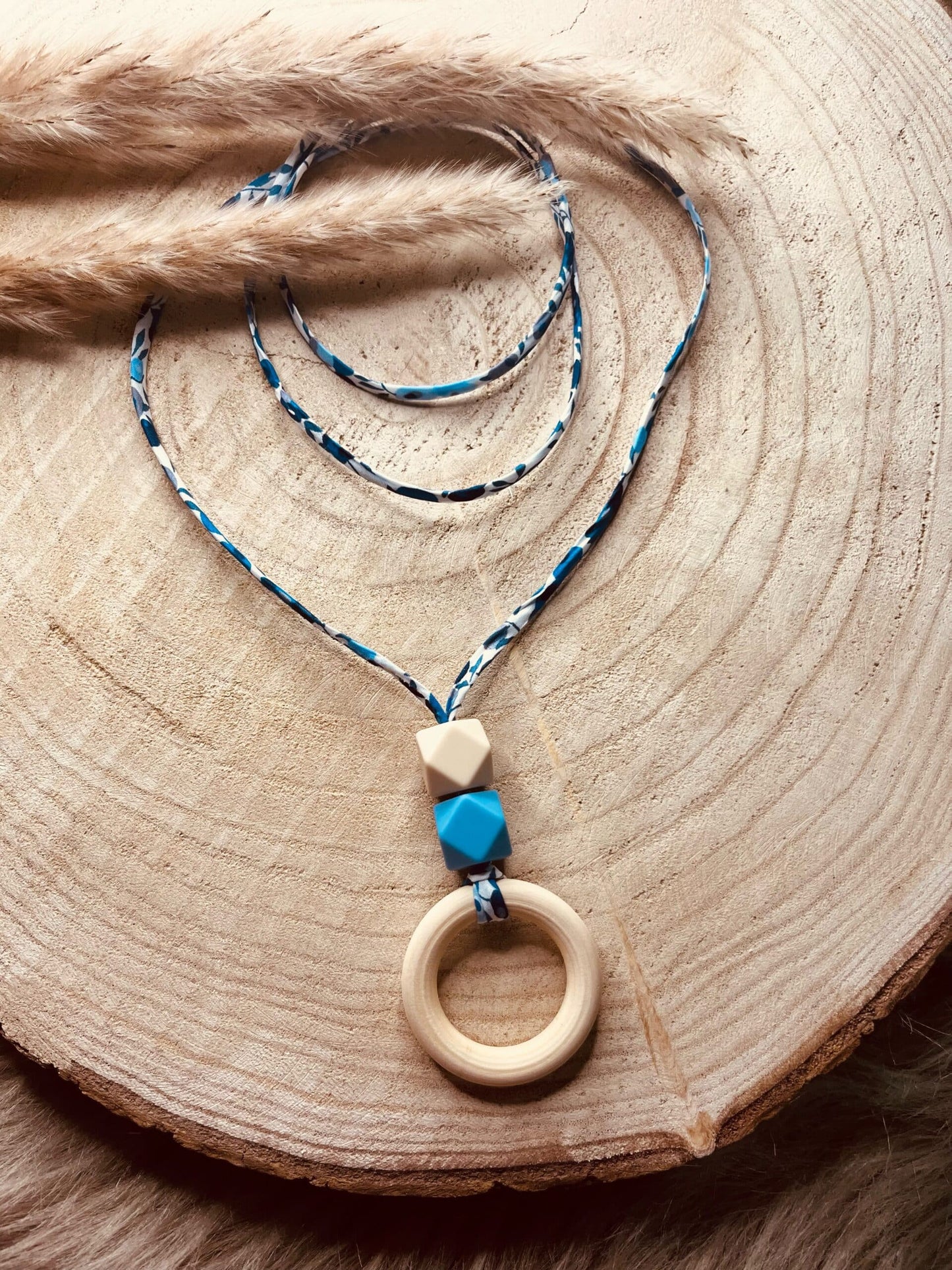 collier d'allaitement liberty bois