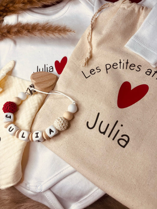 coffret naissance personnalisé coeur rouge 4pces