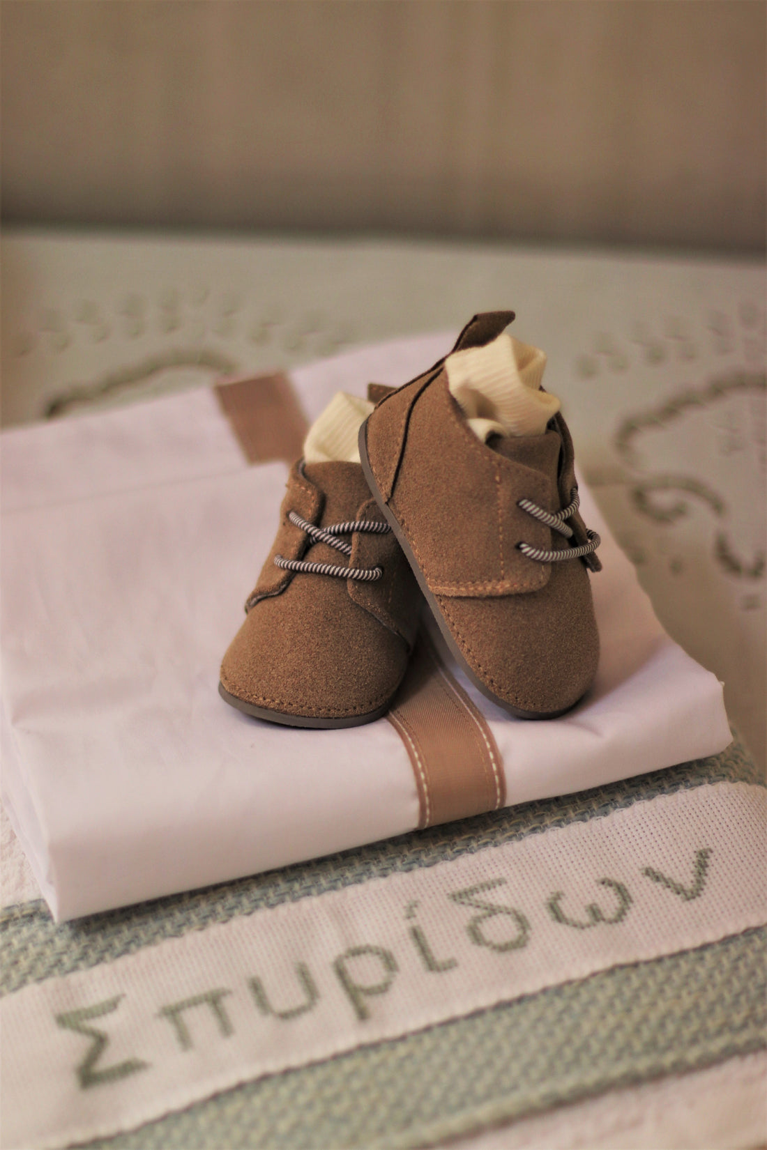 Prénoms grecs pour bébé : notre sélection fille et garçon (origine et signification)