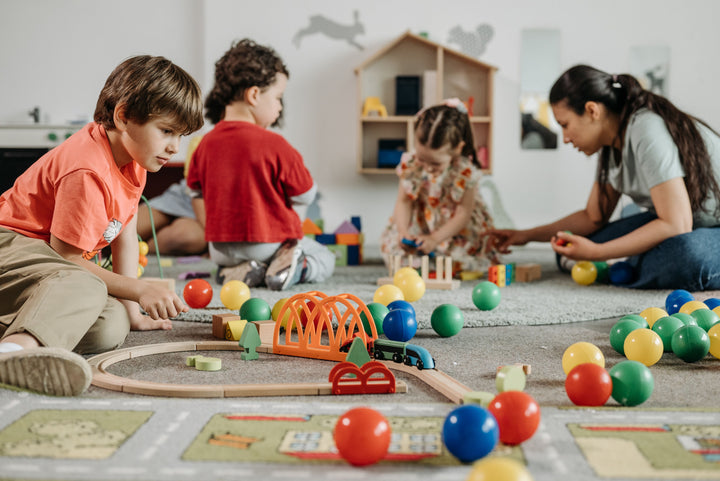 Rentrée à la crèche : comment marquer les affaires de bébé à son prénom