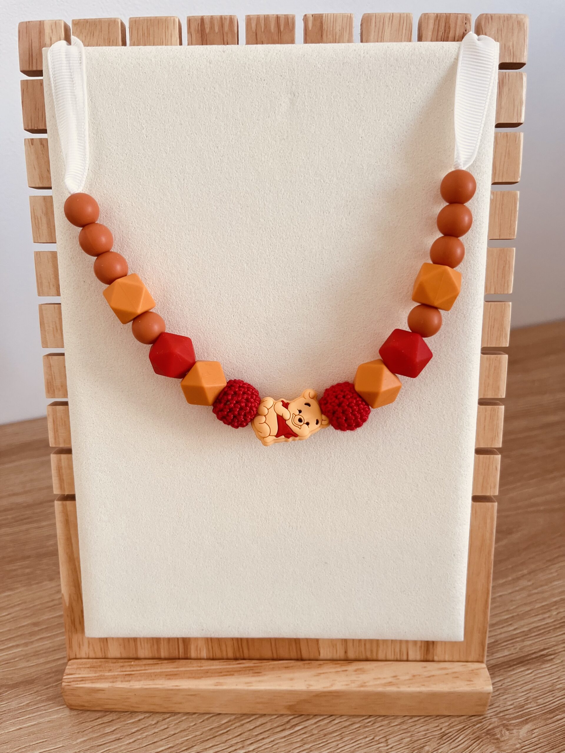 Collier d'allaitement Winnie l'ourson