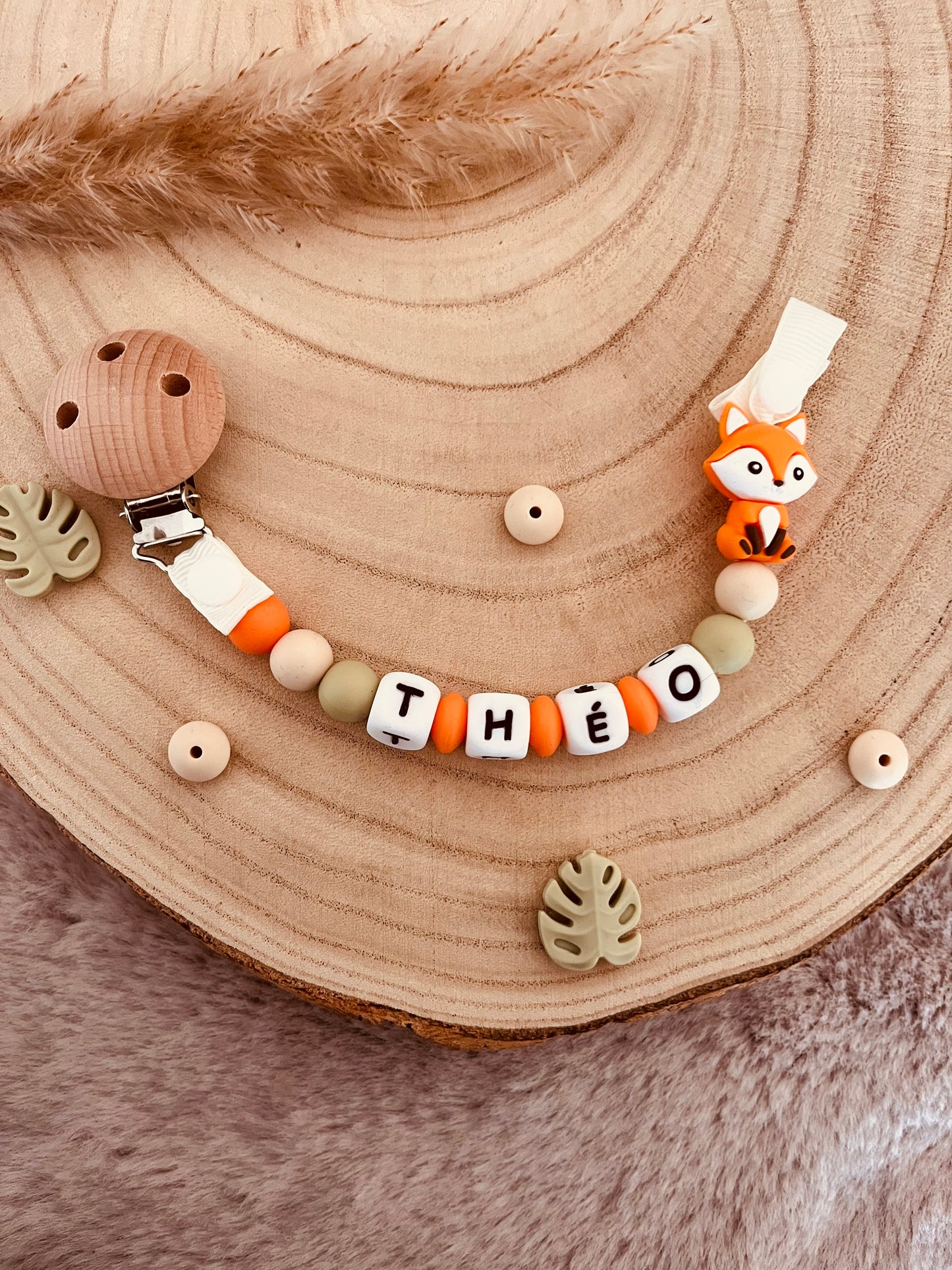 Attache-tétine personnalisée renard orange