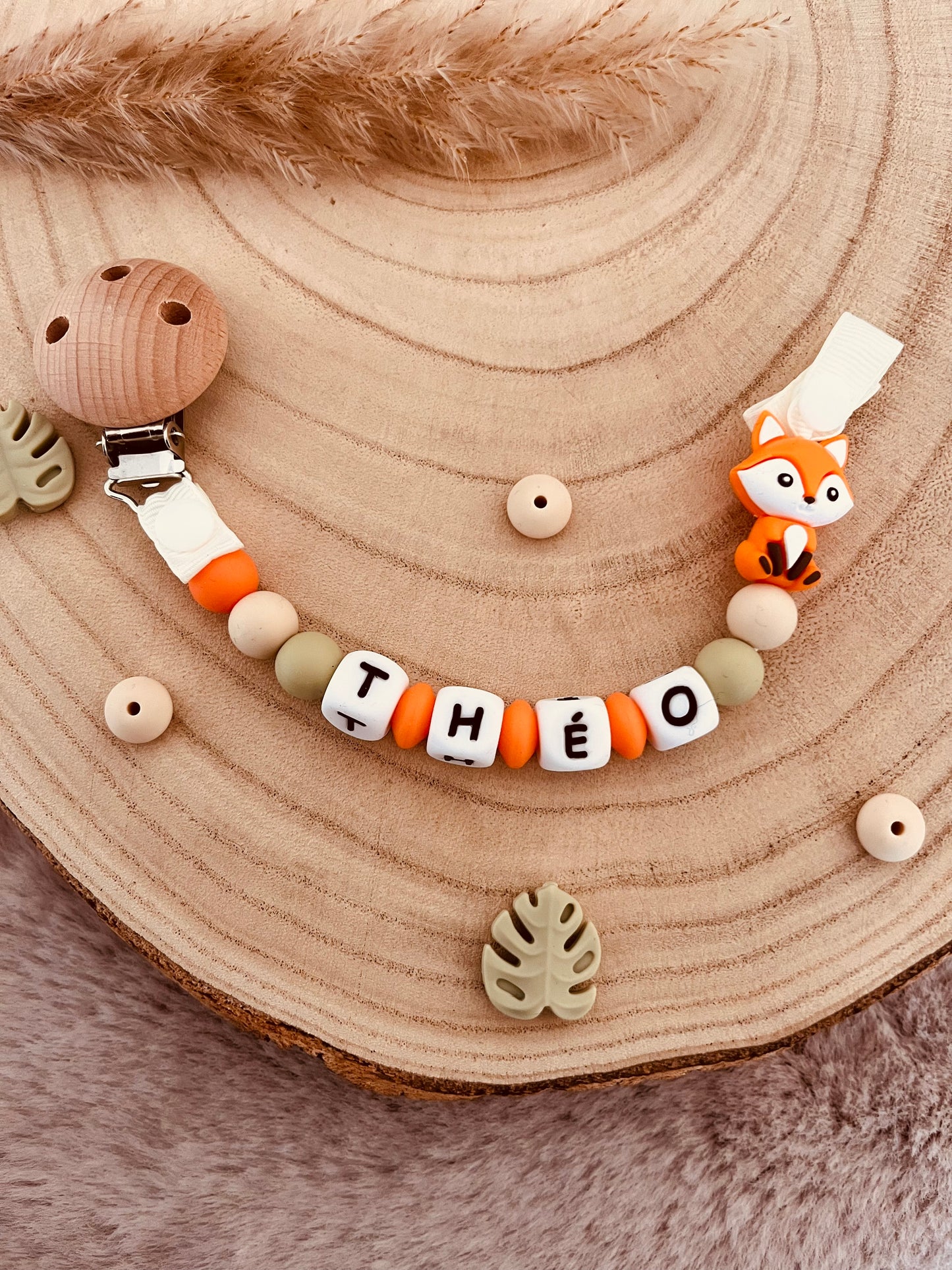 Attache-tétine personnalisée renard orange