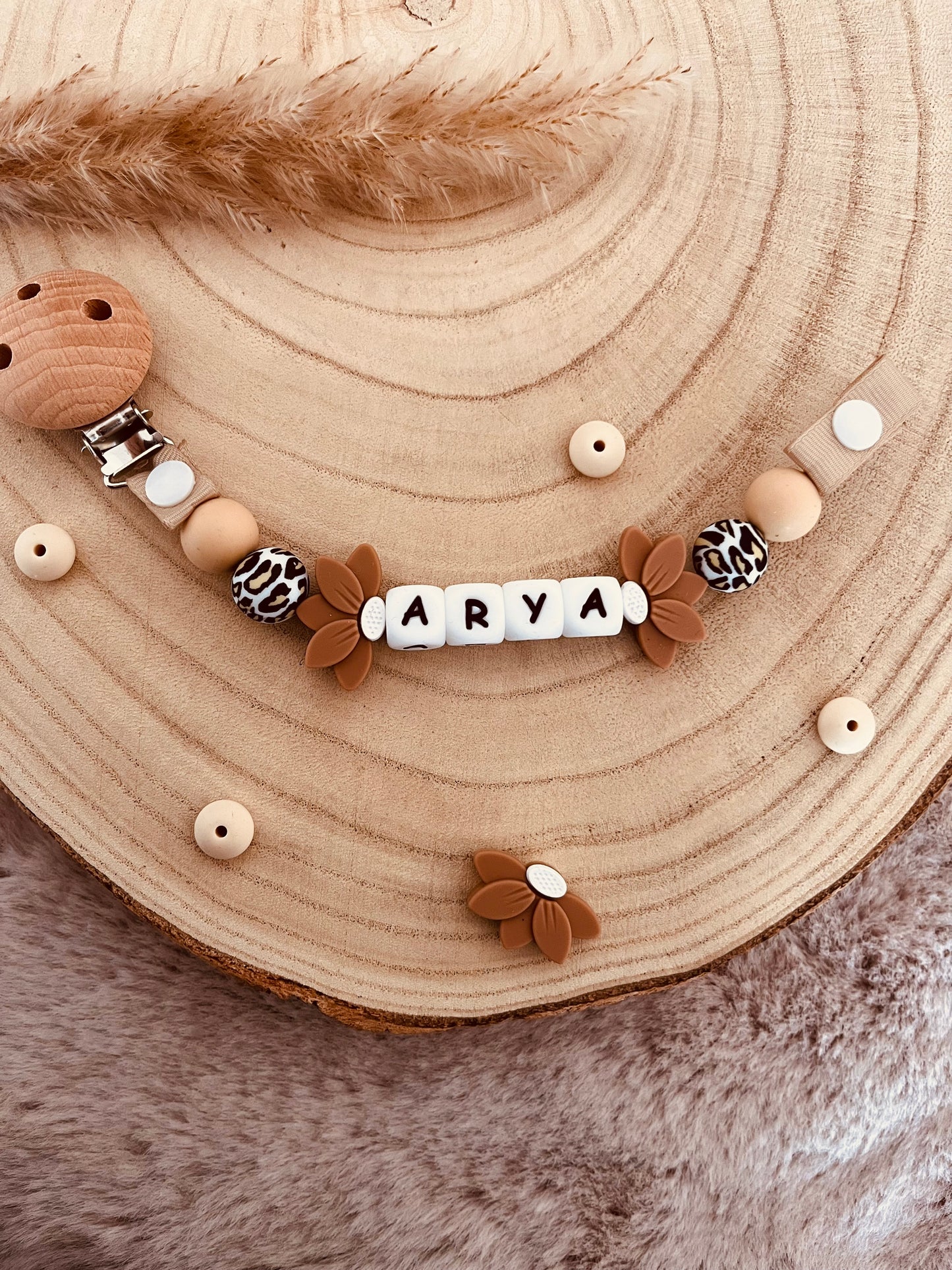 Attache-tétine personnalisée Lotus Léopard