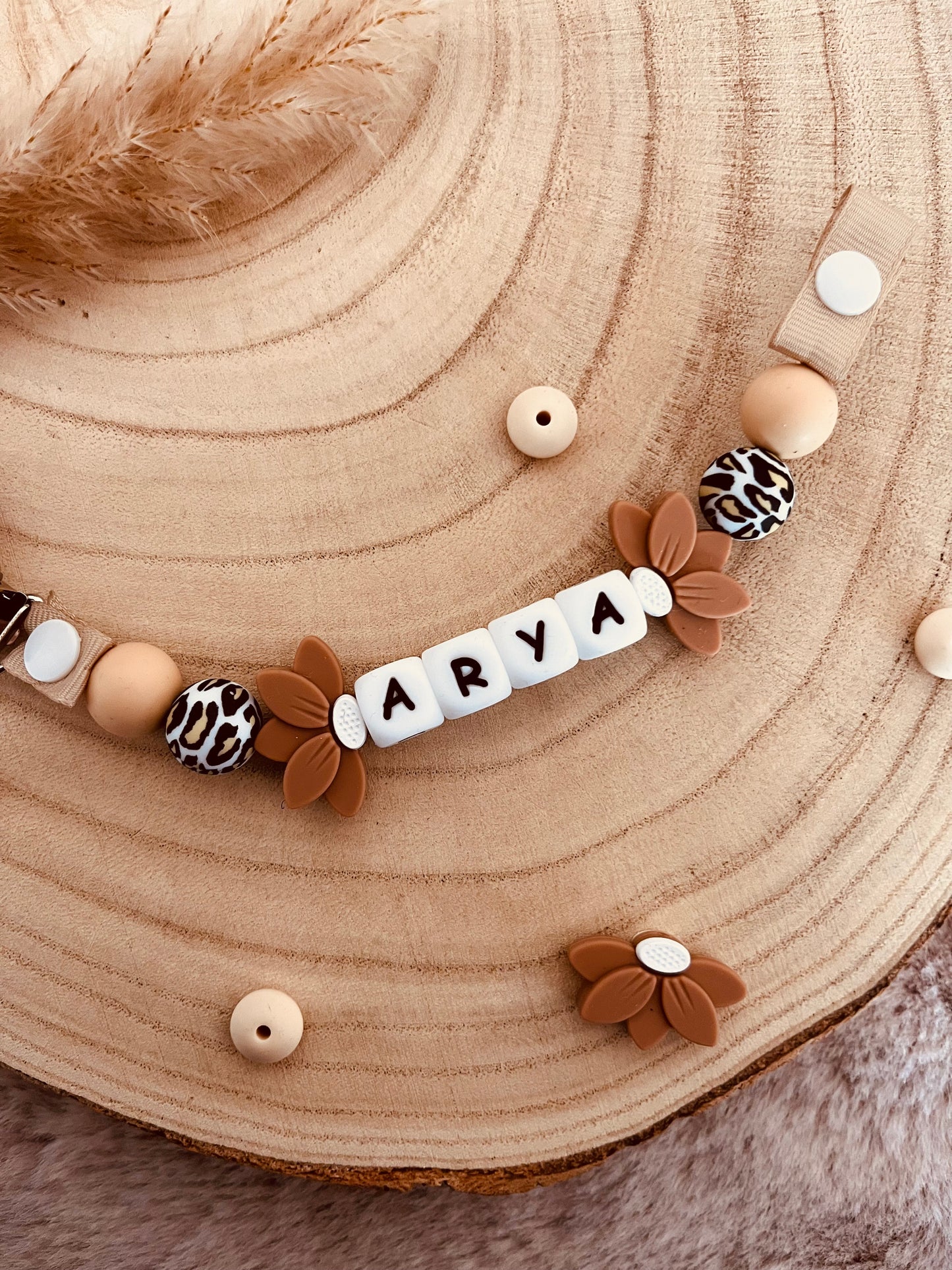 Attache-tétine personnalisée Lotus Léopard