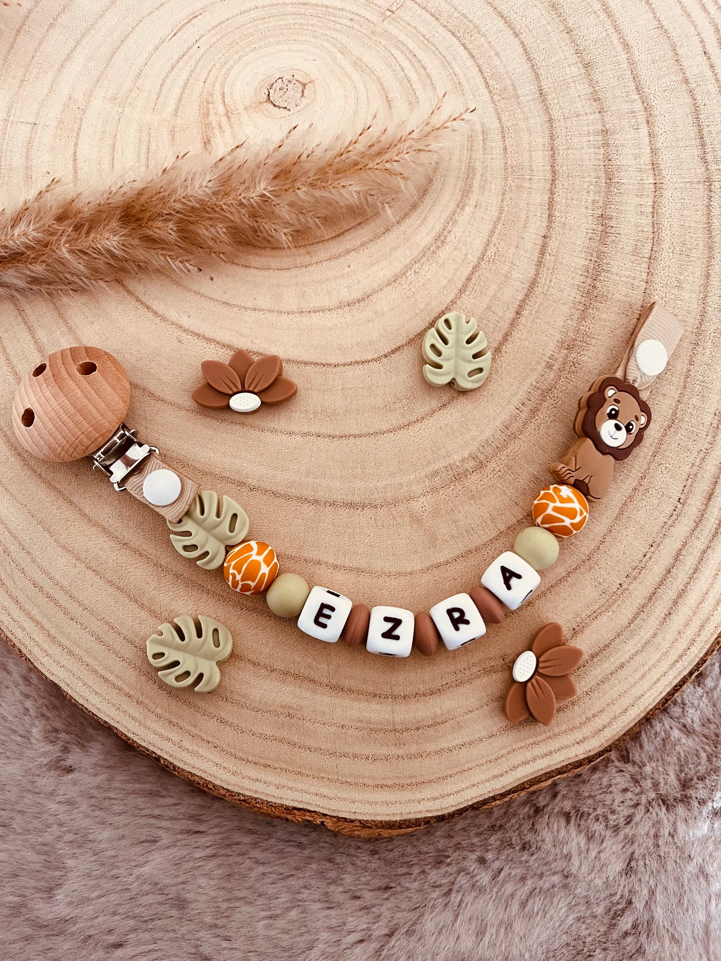 Attache-tétine personnalisée Jungle Safari Lion