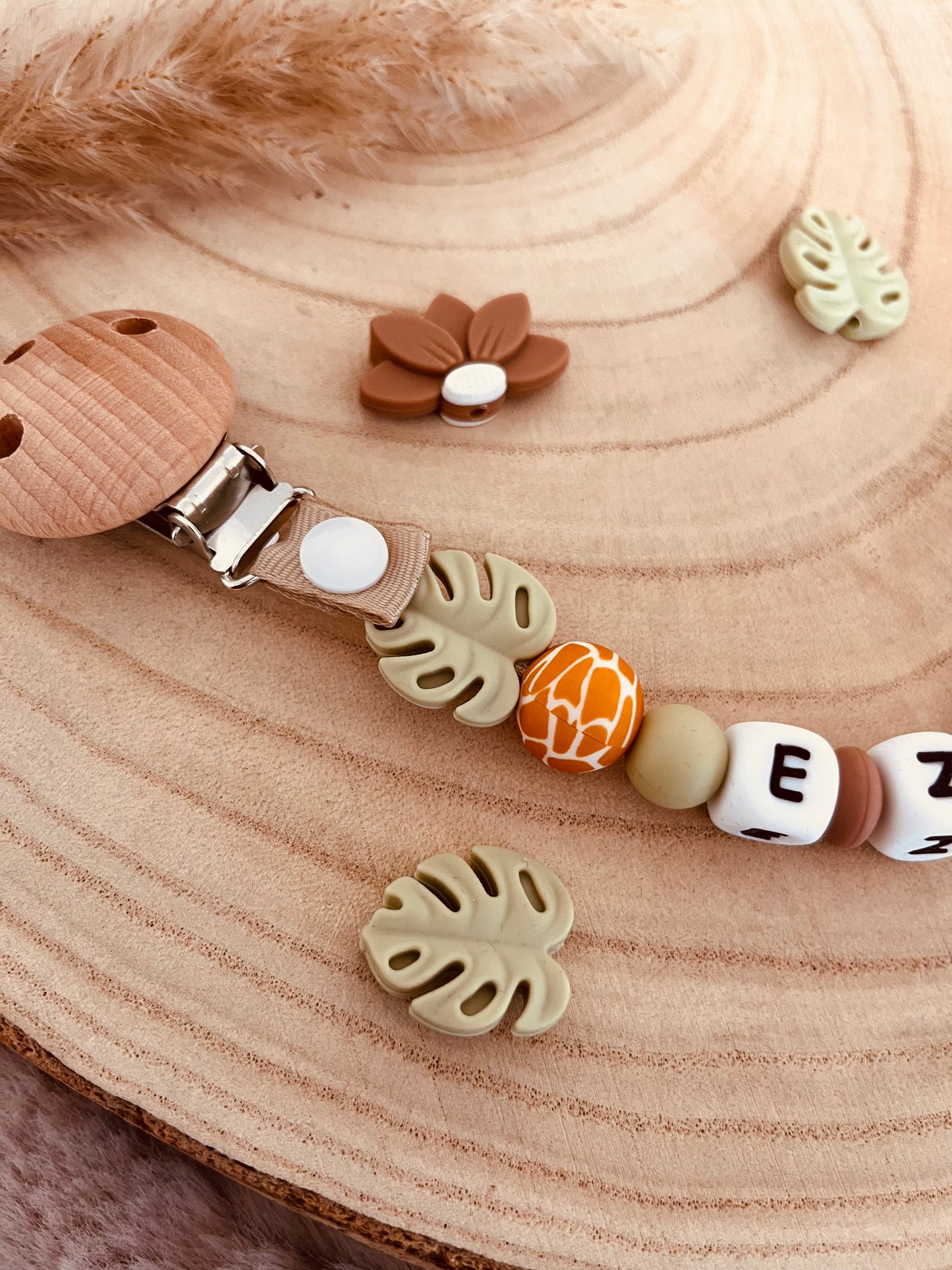 Attache-tétine personnalisée Jungle Safari Lion