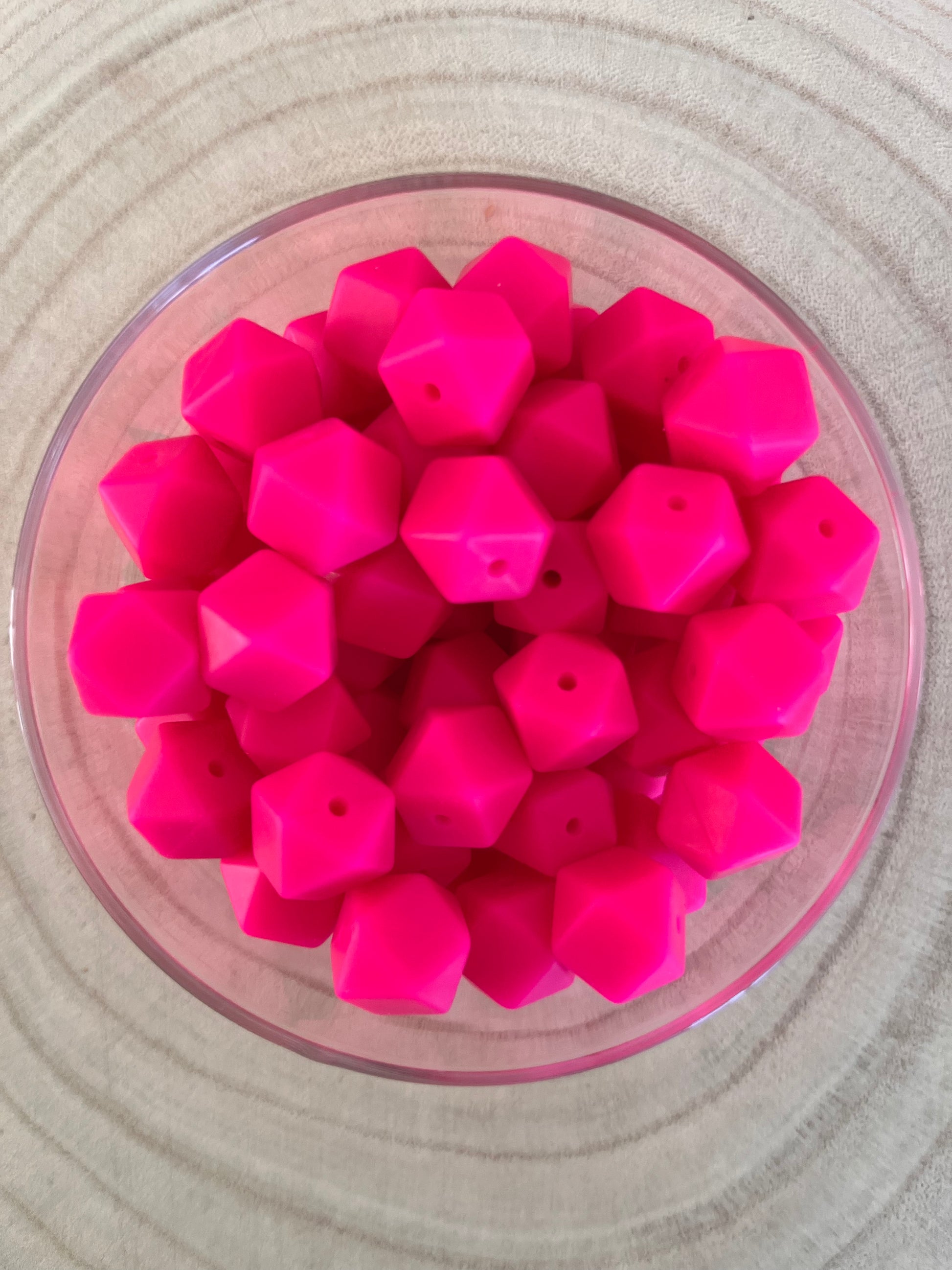 #18 Fushia