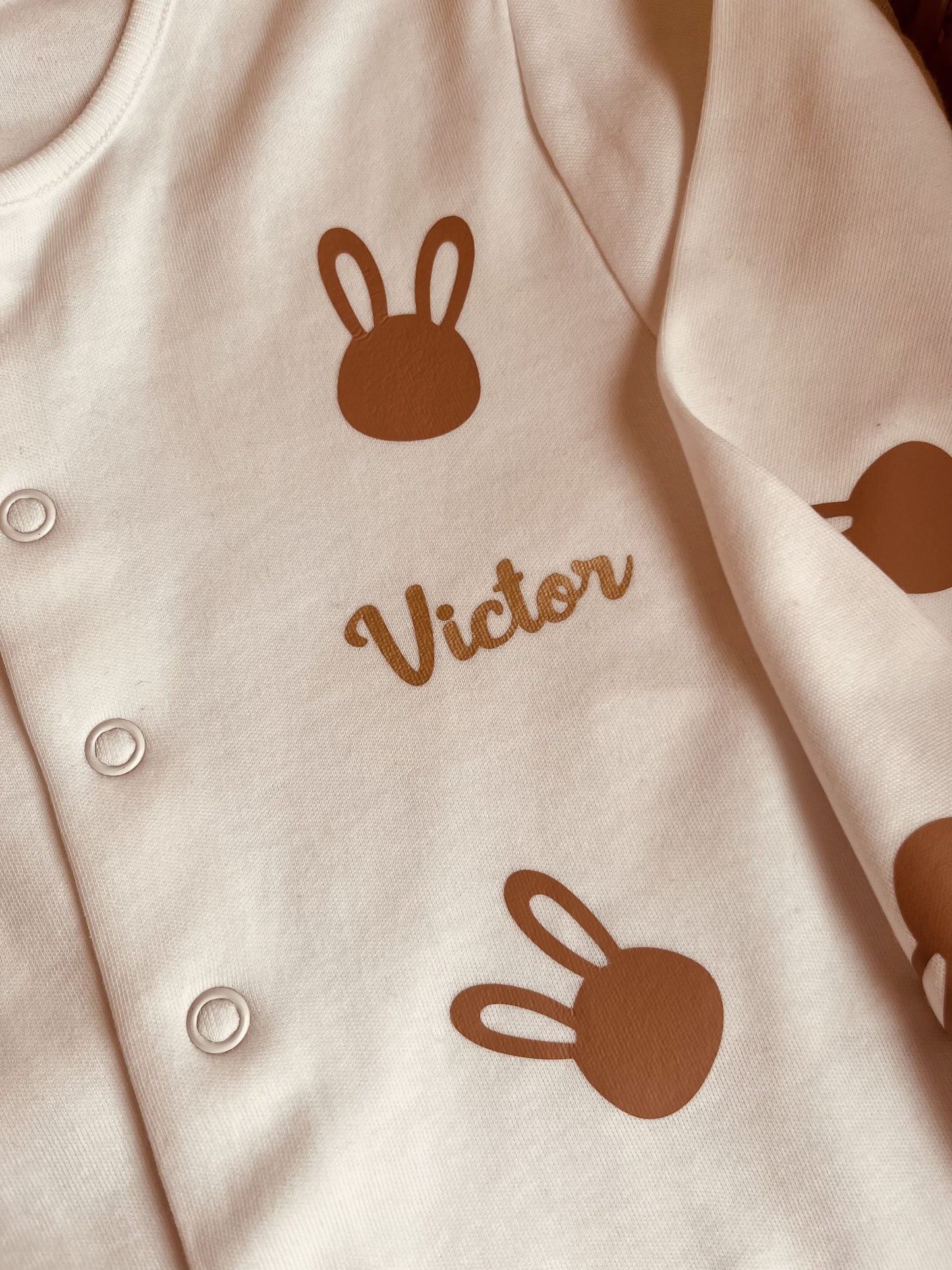 Gepersonaliseerde konijnenpyjama