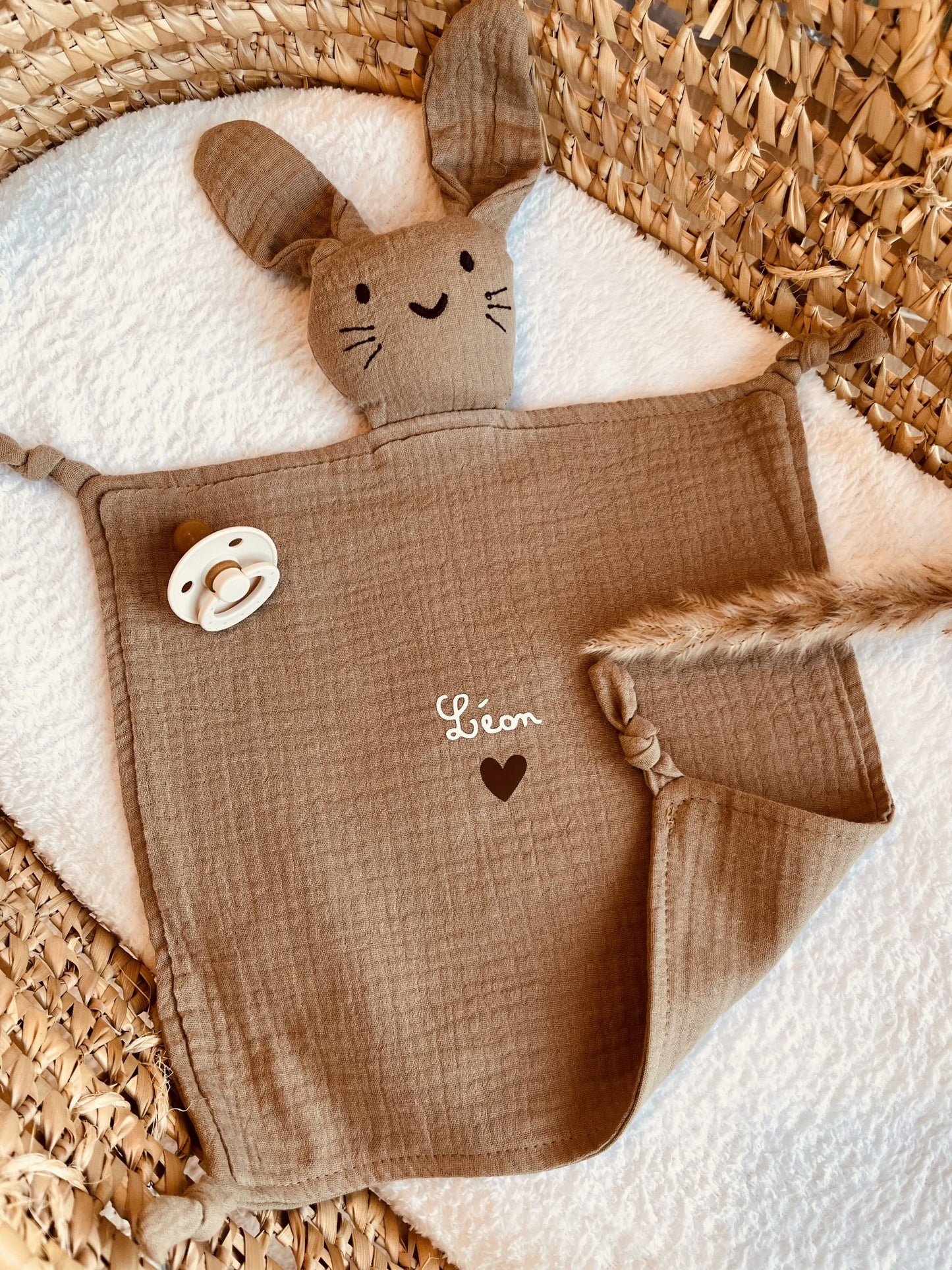 Doudou katoen blik kaki hart