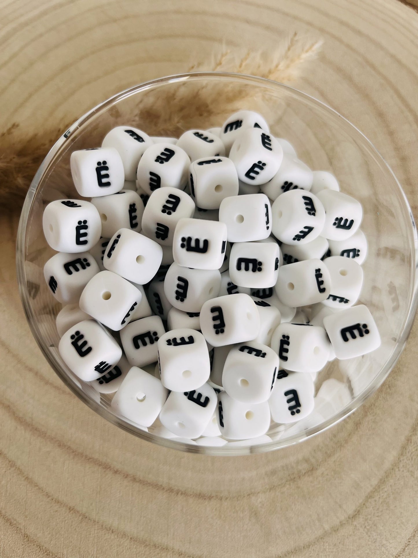 Silicone Alphabet Pearl ë 12mm