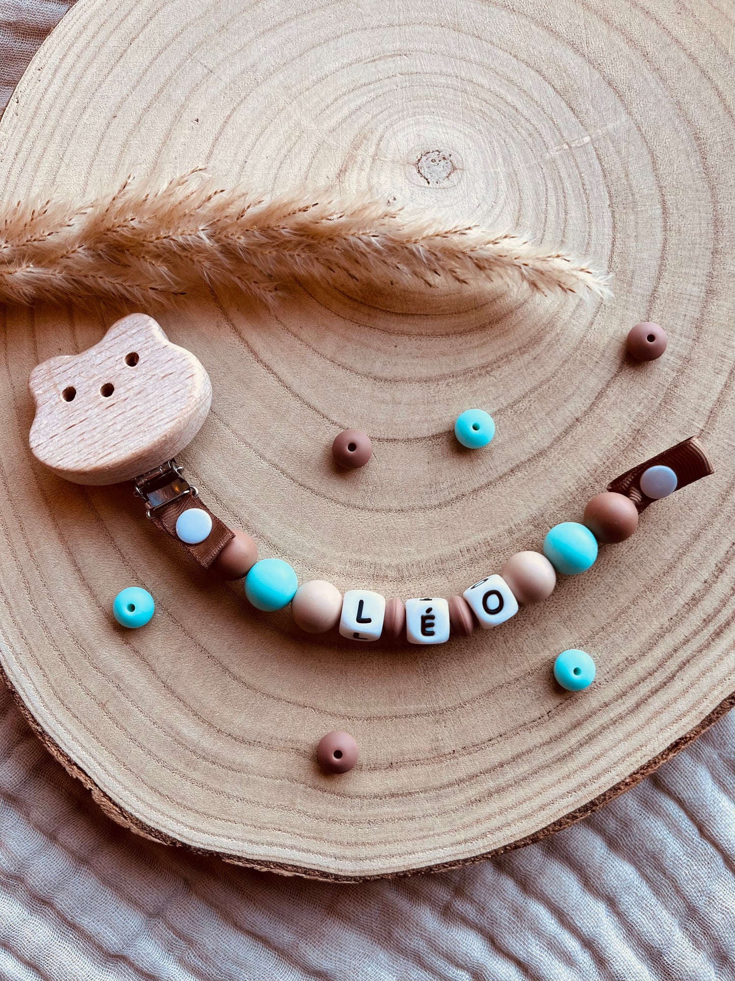 Cofanetto nascita leone personalizzato, accessori bebè fatti a mano in silicone alimentare e legno