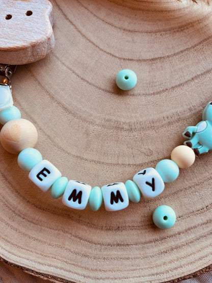 Gepersonaliseerd speenkoord hertje mint met kralen van voedselveilig silicone en beukenhout