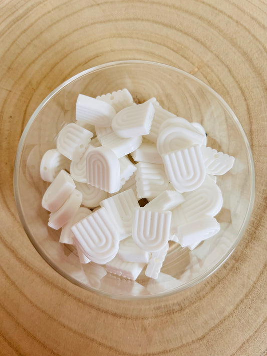 Perle silicone arc en ciel blanche