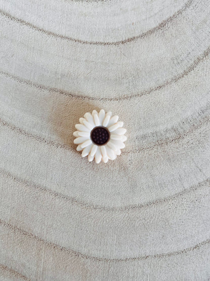 Marguerite Parme silicone pearl