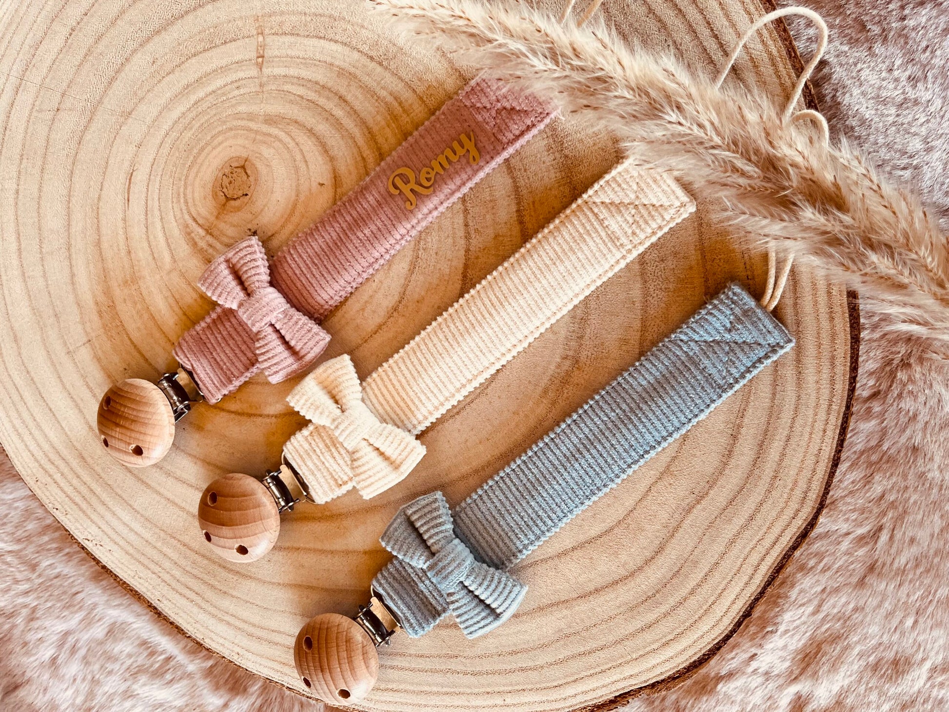 Attache tétine personnalisé velours