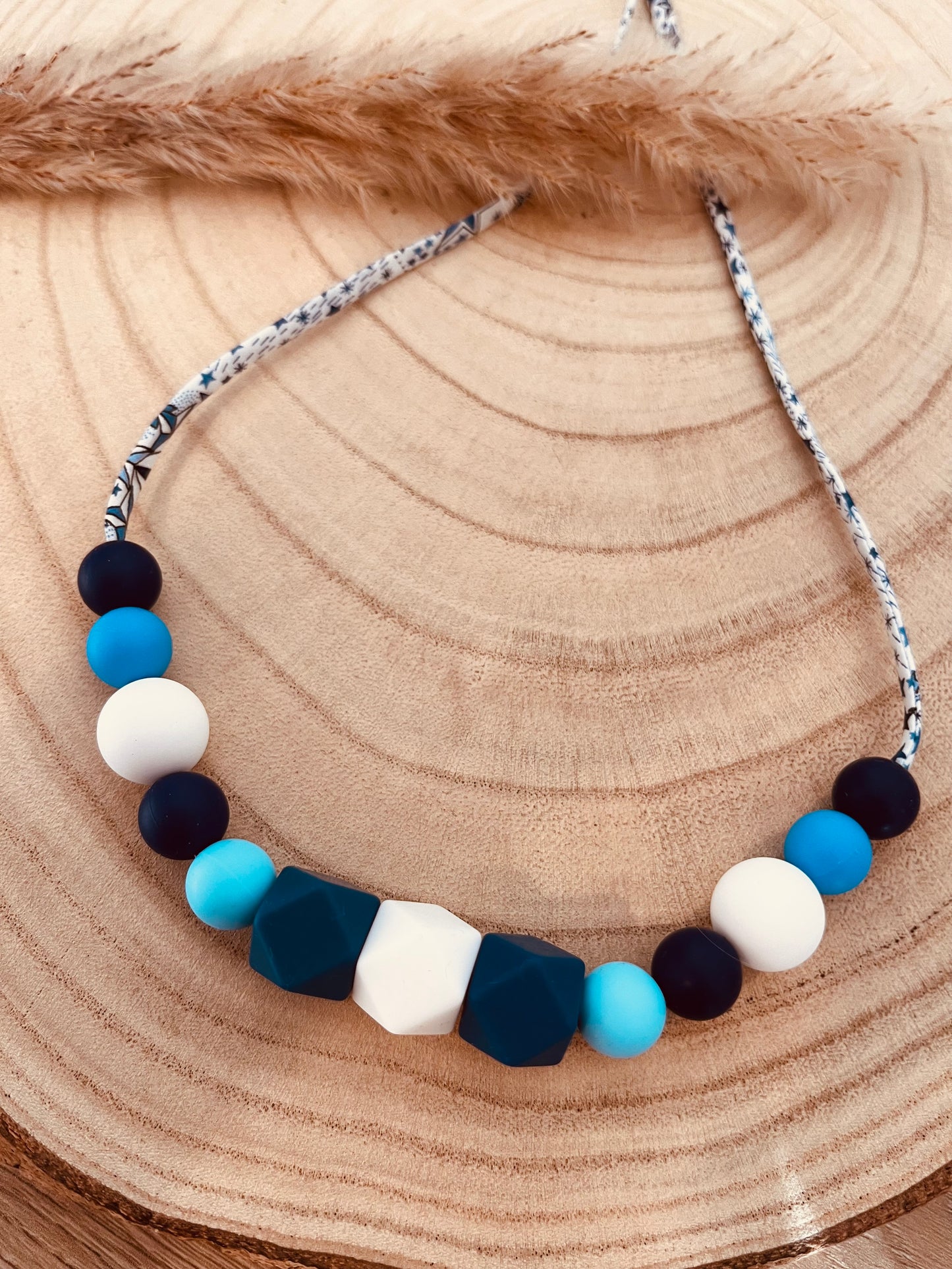 Collana Liberty Blu per l’Allattamento