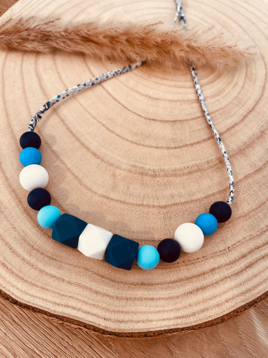Collier d'allaitement liberty bleu