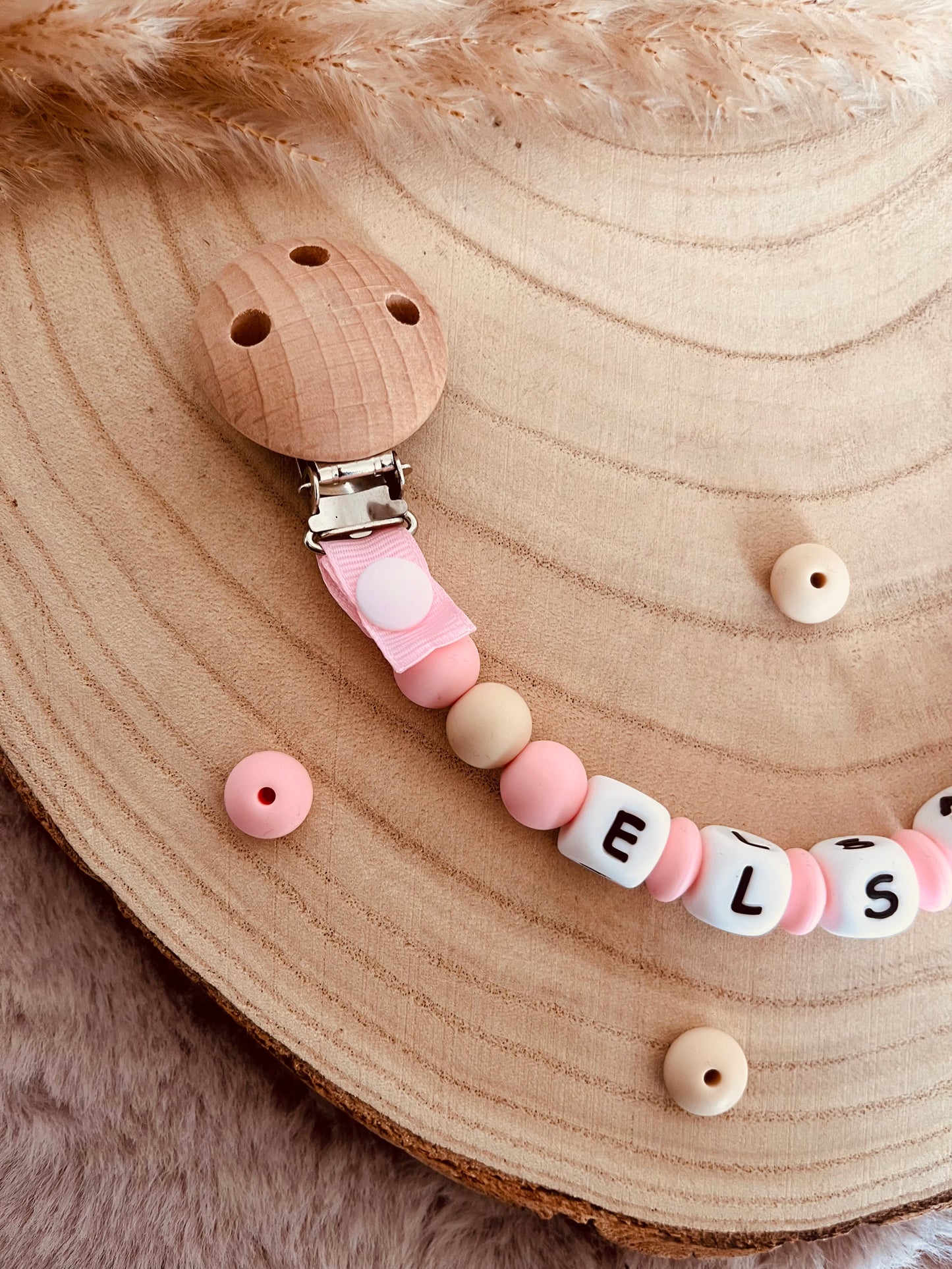 Chupetero  personalizado  rosa blanco