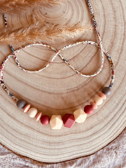 Collier d'allaitement terracotta