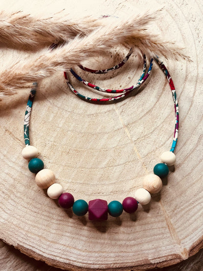 Collier d'allaitement liberty bordeaux