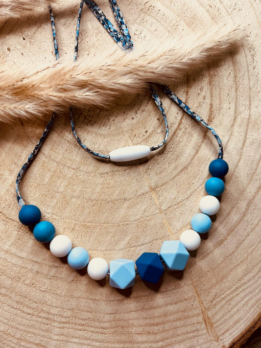 Collier d'allaitement liberty bleu