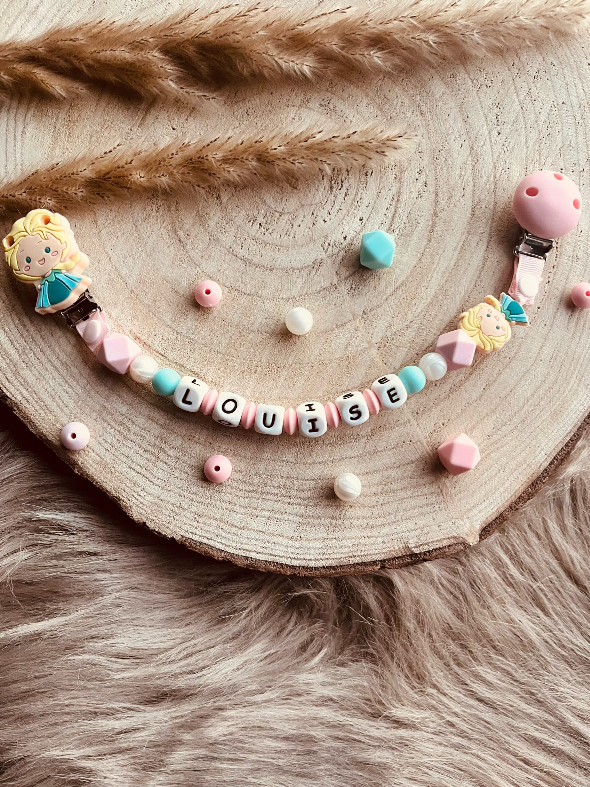Attache doudou personnalisé reine des neiges