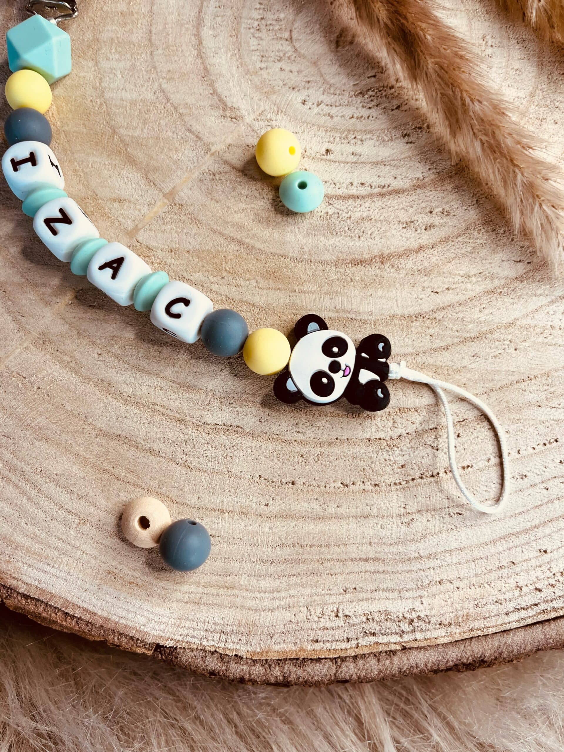 attache tétine panda izac