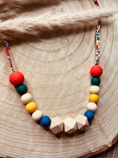 Collier d'allaitement liberty rouge